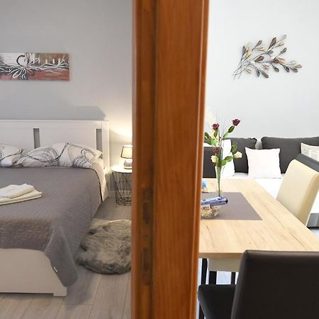 Apartment Karla Задар Экстерьер фото