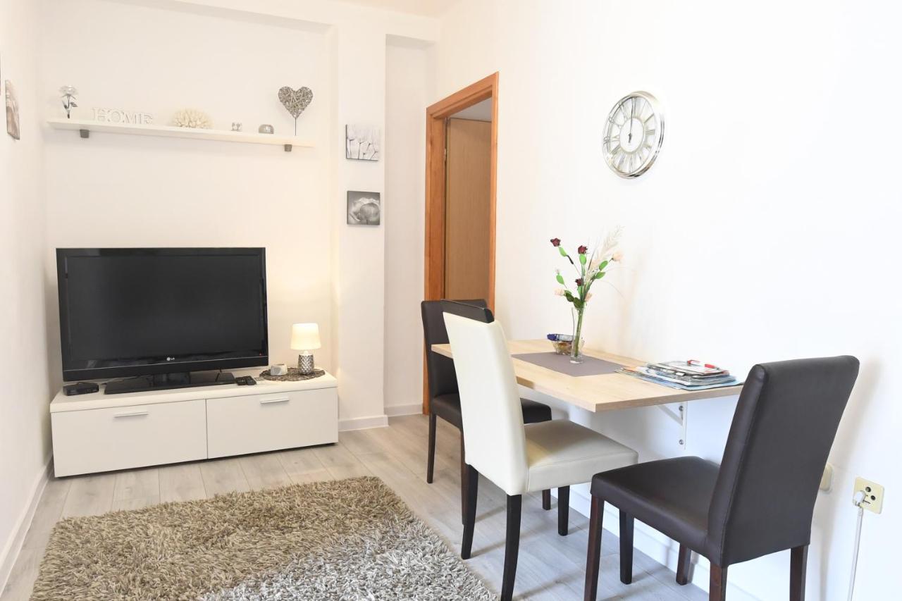 Apartment Karla Задар Экстерьер фото